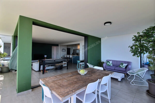 TAHITI. Papeete F3 à vendre 2 CHAMBRES PISCINE – Image 5