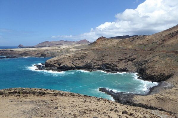 UA HUKA. Ventes et locations sur votre ile des Marquises.