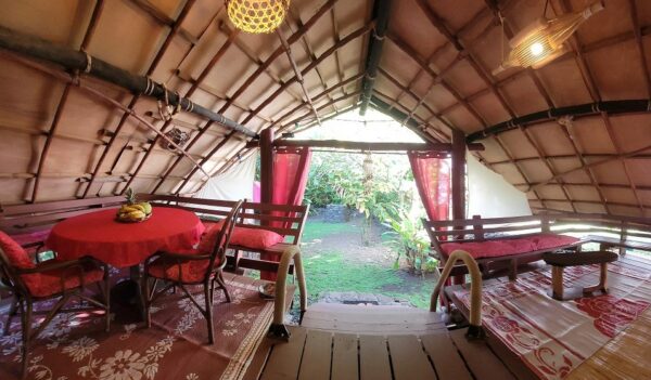 MOOREA. lOCATION SAISONNIERE. La Pirogue chez l’happy qui chante – Image 2