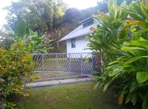 Loue Chalet a Afaahiti 4 pièces - Chalet fraîchement rénové – Image 3