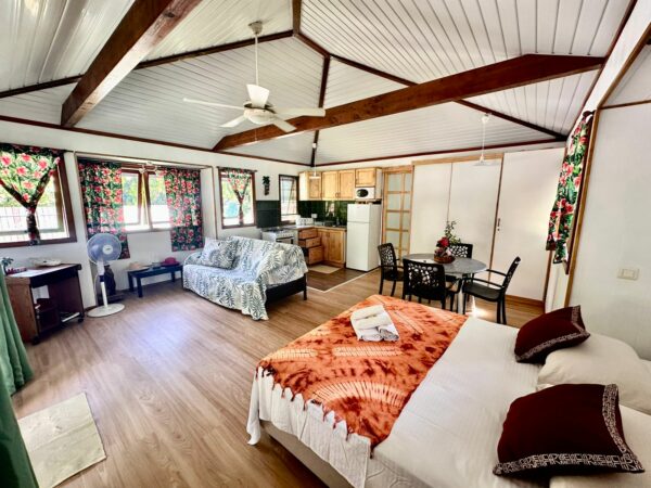Moorea Faré tropical atiha NOUVEAUTÉ CLIMATISE,   de 33m2, totalement rénové,  très bien équipé et chaleureux – Image 2